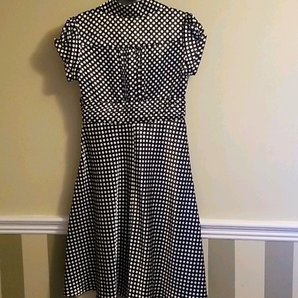Super classy Polka Dot dress - Size 10 - Picture 2 of 6